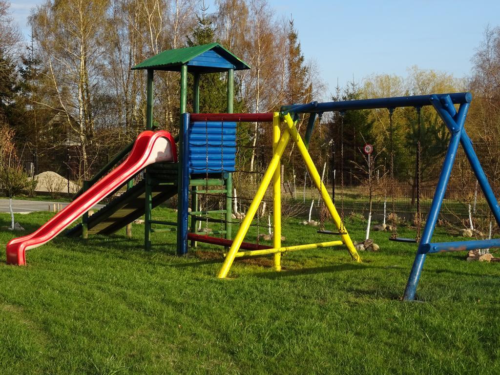 Slonecznikowy Zakatek Villa Ujście-Darłowskie Exteriör bild